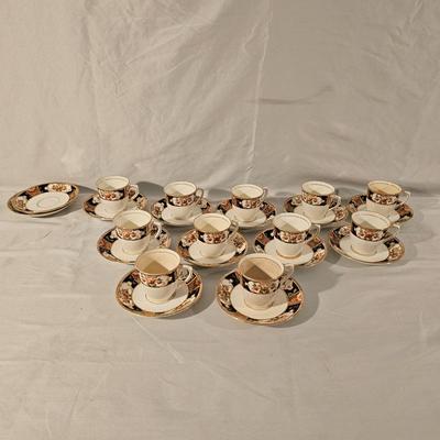 Vintage China Cups & Saucers: Colclough, Schwarsenhammer, & More (K-JS)
