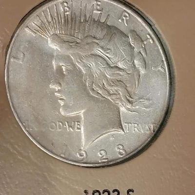 Complete peace dollar book including Rare 1921 thru 1935 reserve set