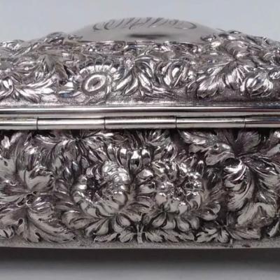 1920 sterling silver heavy ornate box 575 g Reserve set $