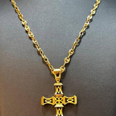 18 k Gold cross necklace Reserve set