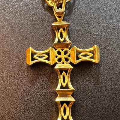 18 k Gold cross necklace Reserve set