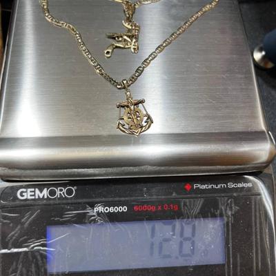 10 k Gold necklace w anchor 20 in reserve set