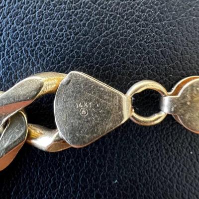 14 k Gold bracelet Reserve set