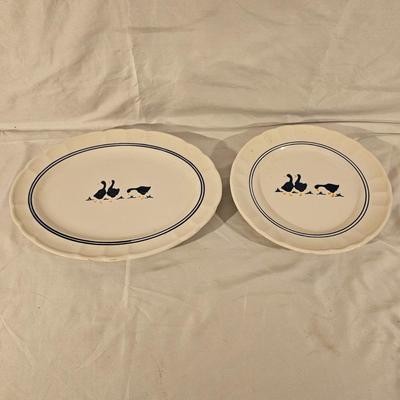 Collection of Blue/White Pottery Serving Items by Pfaltzgraff & More (K-JS)