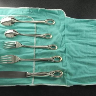 Tiffany sterling silver 6 place set 52 Troy oz Reserve set
