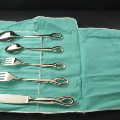 Tiffany sterling silver 6 place set 52 Troy oz Reserve set
