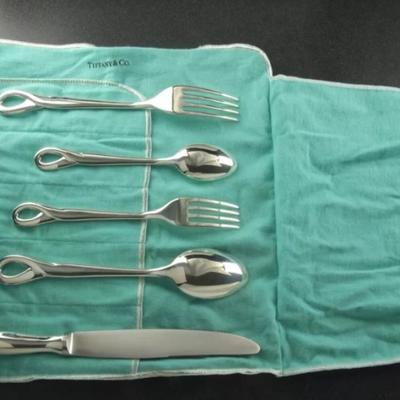 Tiffany sterling silver 6 place set 52 Troy oz Reserve set