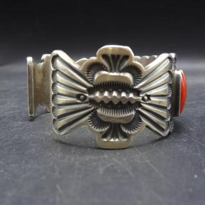Rare vintage sighned sterling silver red coral native bracelet