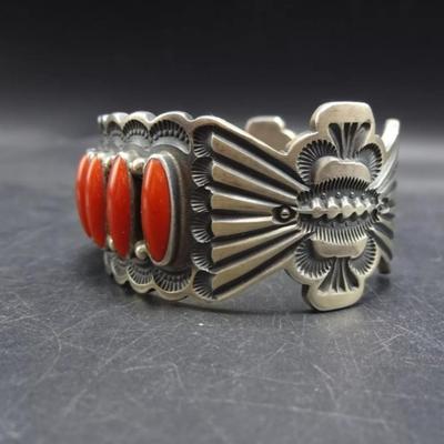 Rare vintage sighned sterling silver red coral native bracelet