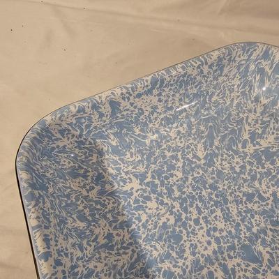 Assorted Enamelware Bowls & More (K-JS)