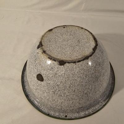 Assorted Enamelware Bowls & More (K-JS)