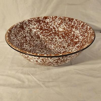 Assorted Enamelware Bowls & More (K-JS)