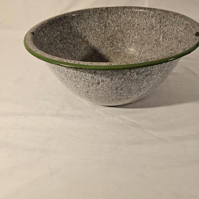 Assorted Enamelware Bowls & More (K-JS)