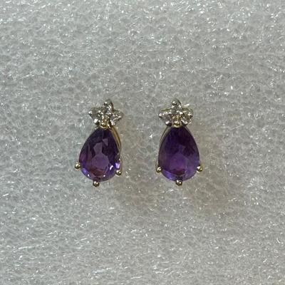 14 k Gold and diamond sapphire necklace earing set