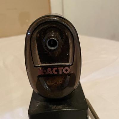 DYMO LETRATAG LABEL MAKER, ORGANIZERS & PENCIL SHARPENER