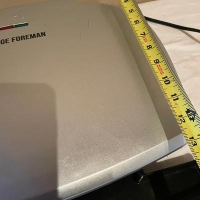 LARGE GEORGE FOREMAN GRILL