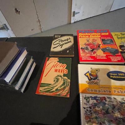 AN ASSORTMENT OF VINTAGE BOOKS