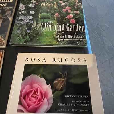 BOOKS ON GARDENING AND OUTDOOR STRUCTURES