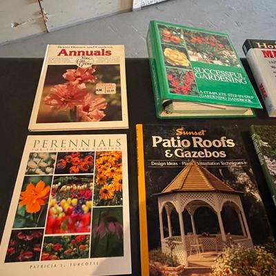 BOOKS ON GARDENING AND OUTDOOR STRUCTURES