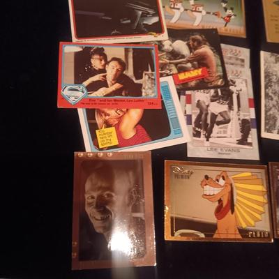 MORK & MINDY, ROBOCOP 2 AND MORE TRADING CARDS