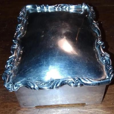 Sterling silver box 296 g