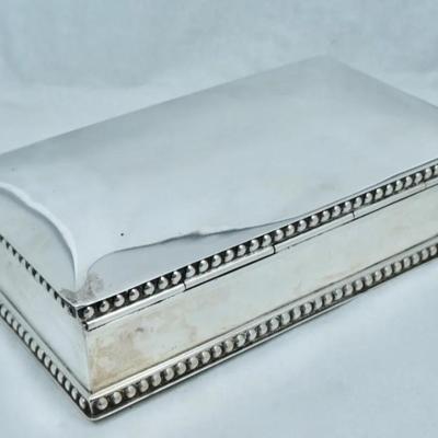 Sterling silver box 252 g