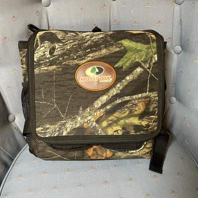 Mossy Oak insulated soft side cooler
