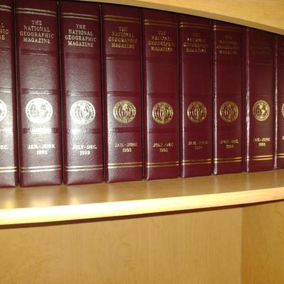 Collection of National Geographic Magazines: Years 1985-2000