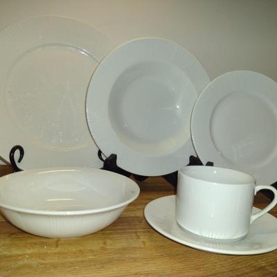 LNT Home White Dinnerware with Decorative Edge- 50 Pieces