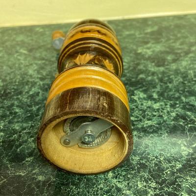 Vintage Kitchen Gadgets and Glassware