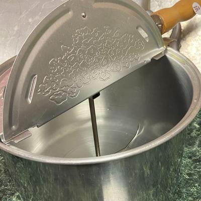 Vintage Popcorn Maker and Trays