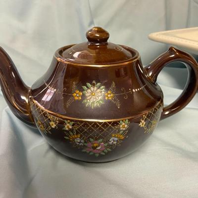 Assorted Vintage Kitchen Odds and Ends