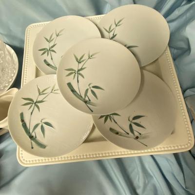Assorted Vintage Kitchen Odds and Ends