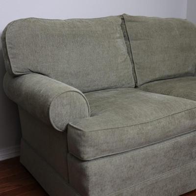 Taylorsville Loveseat (See Description)