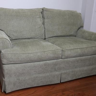 Taylorsville Loveseat (See Description)