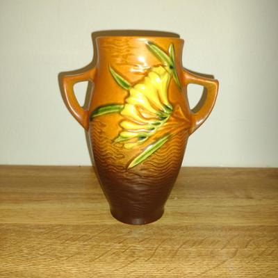 Vintage Roseville Pottery Vase- Freesia Pattern- Approx 6 1/2" Tall