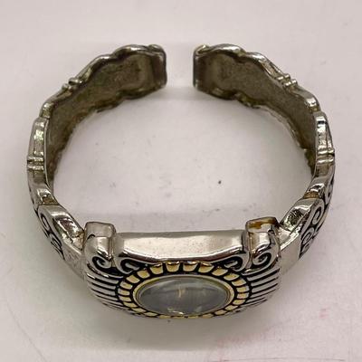 Geneva Fashion Women's Watch