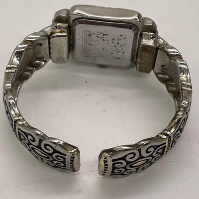 Geneva Fashion Women's Watch