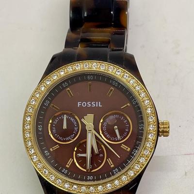 Women's Fossil Watch with Tortoiseshell Clasp Band