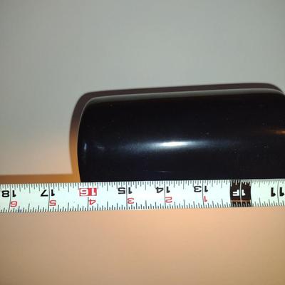 Metal Desk Top Lamp with Swing Arm and Pivoting Shade (Choice A)