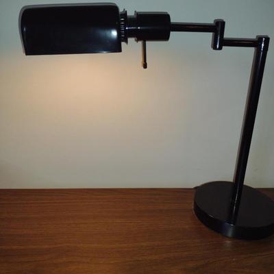 Metal Desk Top Lamp with Swing Arm and Pivoting Shade (Choice A)