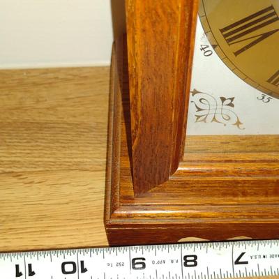 Bulova Wood Case Table Top Clock