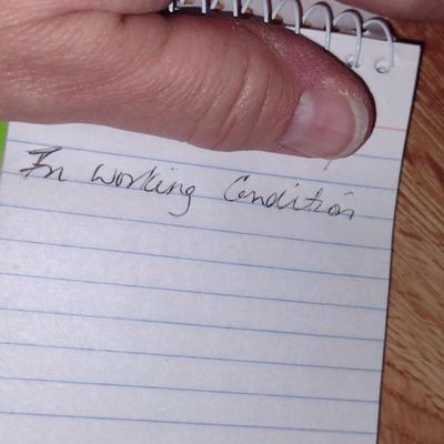 Bulova Wood Case Table Top Clock