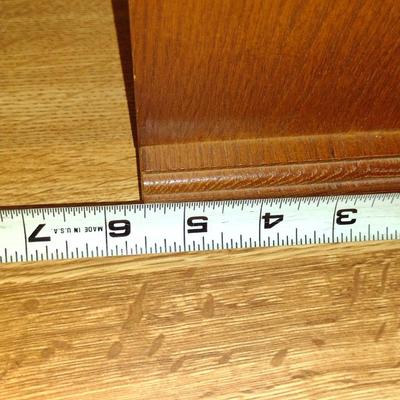 Bulova Wood Case Table Top Clock