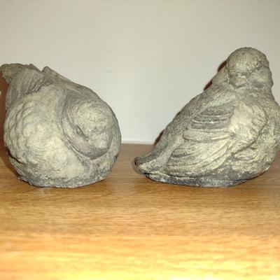 Pair of Gardener's Eden Clay Sparrows