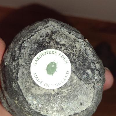 Pair of Gardener's Eden Clay Sparrows