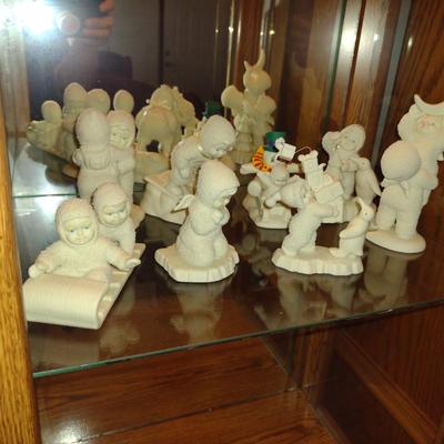 Collection of Snow Babies Figurines- 8 Pieces (Choice 2)