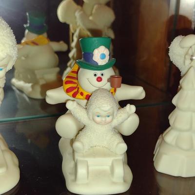 Collection of Snow Babies Figurines- 8 Pieces (Choice 2)