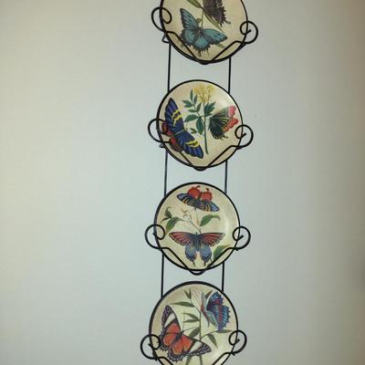 Decorative Butterfly Theme Plates with Wall Rack