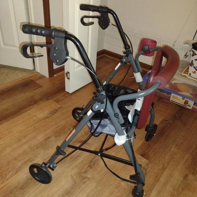 Guardian Folding Rollator/Walker with Seat- 350 Lb Capacity